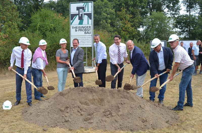Spatenstich f&uuml;r neuen Wertstoffhof: EWL investiert 3,75 Millionen Euro in Sicherung der Rohstoffe im Wertstoffkreislauf - mehr Sicherheit und Komfort f&uuml;r Mitarbeiter und B&uuml;rger