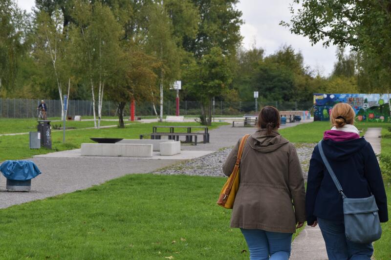 Der Spiel- und Sportcampus auf dem fr&uuml;heren Landauer Landesgartenschaugel&auml;nde. Hier k&ouml;nnen sich gerade junge Menschen im Sommer auch abends und nachts aufhalten. 