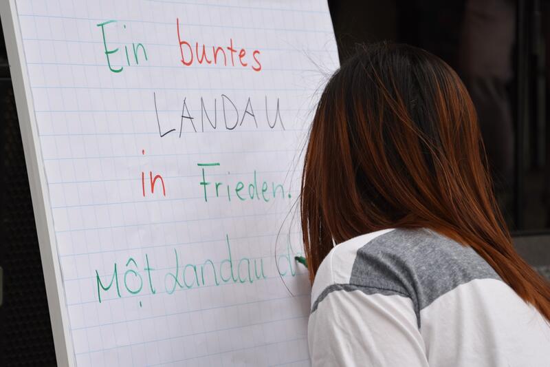 F&uuml;r eine Mitarbeit im Beirat f&uuml;r Migration und Integration k&ouml;nnen sich alle Landauerinnen und Landauer, ob mit oder ohne Migrationshintergrund, bewerben.