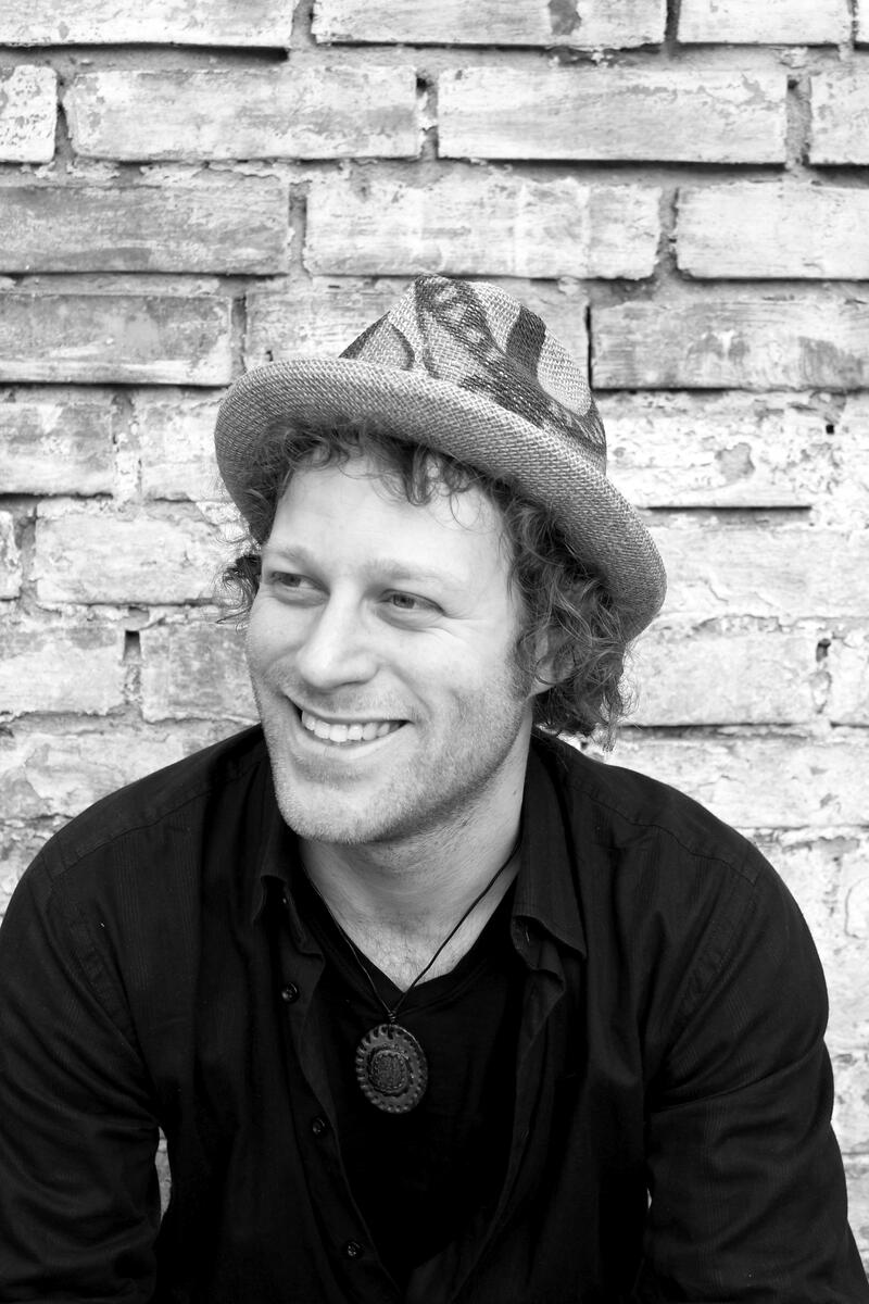 Der Autor Manuel Zerwas liest am Donnerstag, 24. Oktober, in der Stadtbibliothek Landau. 