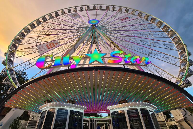 Das Riesenrad &raquo;City Star&laquo; kennt schon London, steht jetzt aber in Landau! 