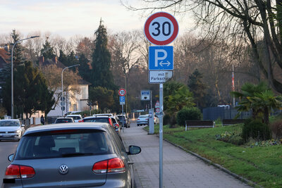 Bild vergr&ouml;&szlig;ern: Auch im n&ouml;rdlichen Teil der Hindenburgstra&szlig;e gilt jetzt Tempo 30.