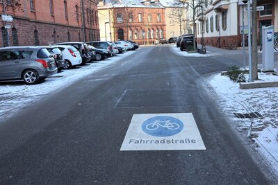 Bild vergr&ouml;&szlig;ern: Mehr Sicherheit, mehr Radverkehr: In Landau geht eine neue Fahrradstra&szlig;e an den Start.