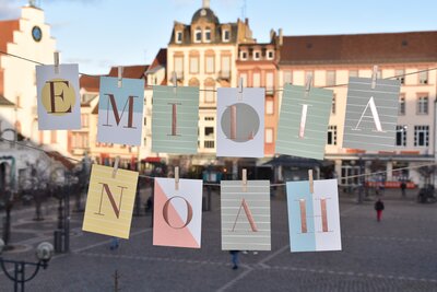Bild vergr&ouml;&szlig;ern: Emilia und Noah waren 2025 die beliebtesten Vornamen in Landau.