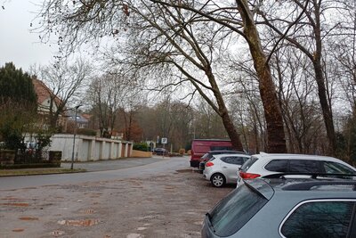 Bild vergr&ouml;&szlig;ern: Baustelle in der L&ouml;hlstra&szlig;e: Stadt Landau macht Parkfl&auml;che fit f&uuml;r die Zukunft.