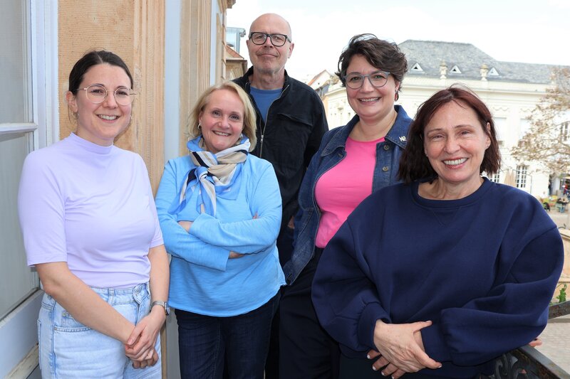 Miriam Kehrer (Amtsleiterin Kulturb&uuml;ro Stadt Landau), Ulrike Leiner (Leitung Kulturamt Stadt Germersheim), Stephanie Quint (Kulturb&uuml;ro Stadt W&ouml;rth am Rhein) und Heike Hinkelmann (Leiterin der Kulturabteilung Stadt Neustadt an der Weinstra&szlig;e, v. l. n. r.) 