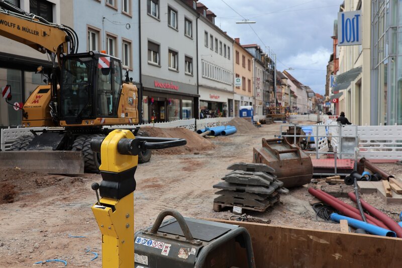 Die Landauer K&ouml;nigstra&szlig;e erh&auml;lt aktuell ein neues Gesicht.