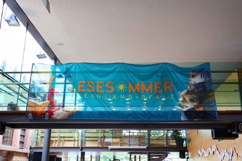Am 15. August enden der Lesesommer und der Vorlesesommer in der Stadtbibliothek Landau. 