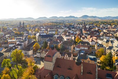 Bild vergr&ouml;&szlig;ern: Landau aus einer anderen Perspektive: Beim Herbstspaziergang zur feministischen Stadtplanung geht es um die Frage, wie unterschiedlich Menschen den &ouml;ffentlichen Raum erleben und nutzen.