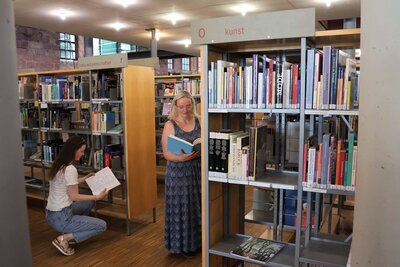 Bild vergr&ouml;&szlig;ern: Die Stadtbibliothek Landau schlie&szlig;t am Donnerstag, 24. September, bereits um 17 Uhr.