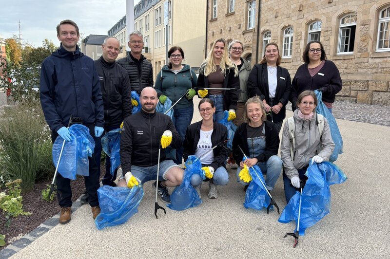 Beim SHL-Dreckspatze-Tag waren Teams der Stadtholding Landau in der Pfalz GmbH und des Parkhotels Landau im Einsatz. 