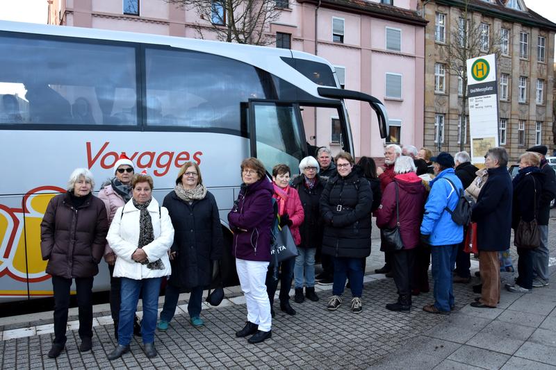 Beliebtes Angebot: Vom Alten Messplatz in Landau aus fahren mehrmals im Jahr Shuttle-Busse in die els&auml;ssische Partnerstadt Hagenau. 