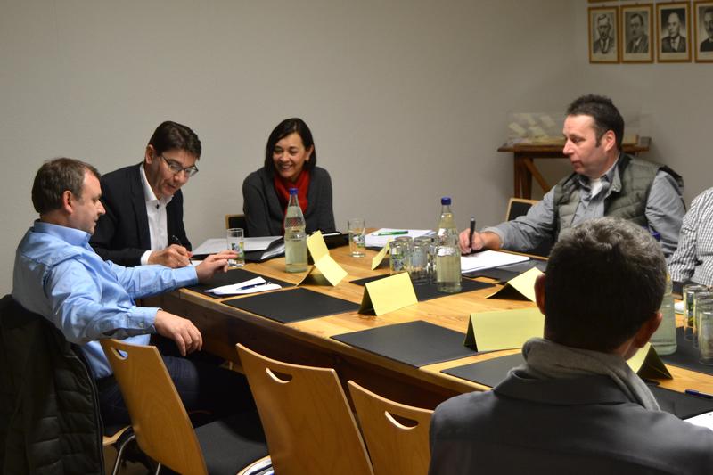 Die Stadtd&ouml;rfer im Blick: Nach den OB-Sprechstunden und Dorfrundg&auml;ngen im vergangenen Jahr stehen in diesem Jahr Treffen mit den Mitgliedern der Ortsbeir&auml;te auf der Agenda des Landauer Stadtchefs. Den Auftakt bildete jetzt ein Gespr&auml;ch mit dem Ortsbeirat 