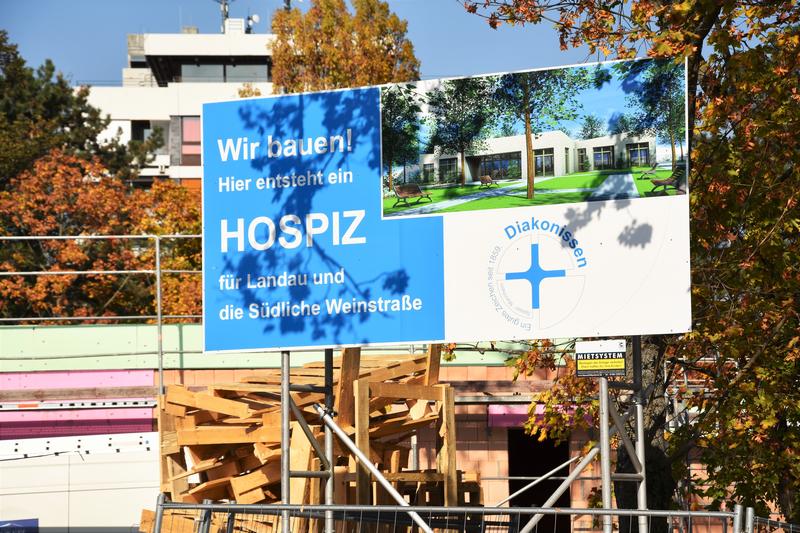 Auf dem Gel&auml;nde des Landauer Bethesda entsteht aktuell das station&auml;re Hospiz f&uuml;r die Stadt Landau und den Landkreis S&uuml;dliche Weinstra&szlig;e. 