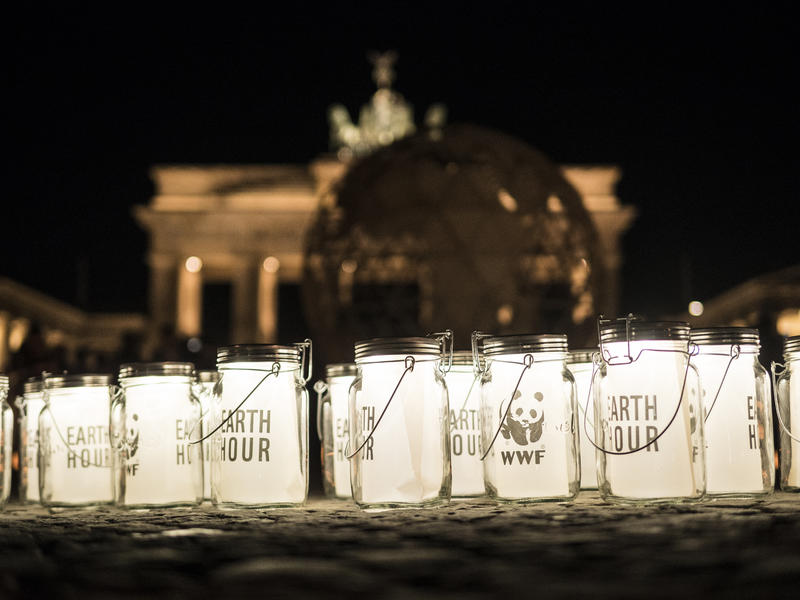Ein sichtbares Zeichen f&uuml;r den Klimaschutz: Auch die Stadt Landau beteiligt sich in diesem Jahr an der weltweiten Aktion &raquo;Earth Hour&laquo; und sucht noch weitere Mitstreiterinnen und Mitstreiter.