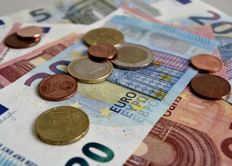 Anlass des Aktionstags &raquo;Equal Pay Day&laquo;: Noch immer verdienen Frauen im Durchschnitt weniger als ihre m&auml;nnlichen Kollegen. 