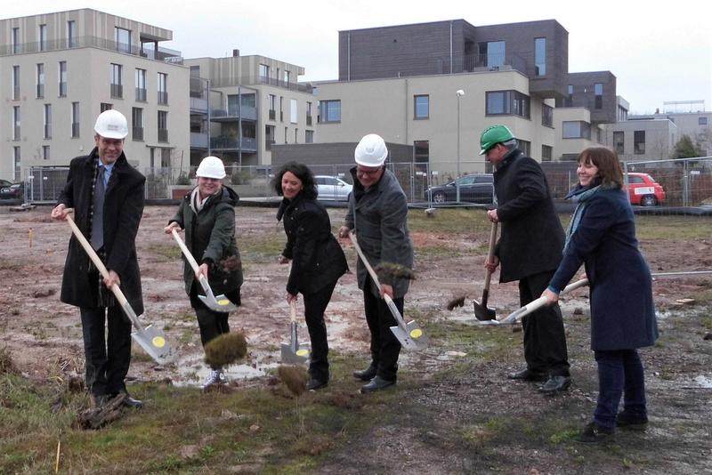 Zukunftsf&auml;hige Quartiersentwicklung mit Baugemeinschaften: Nachdem bereits acht Baugruppen ihre Projekte auf dem ehemaligen Landesgartenschaugel&auml;nde realisiert haben, steht jetzt auch das Vorhaben der Baugruppe &raquo;Vis-&agrave;-Vis - Parc Central&laquo; auf dem Baufeld 1