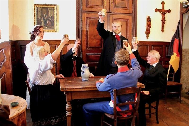 Szenen aus den Dreharbeiten des Dokumentarfilms zu Theodor Graf Fugger von Gl&ouml;tt 