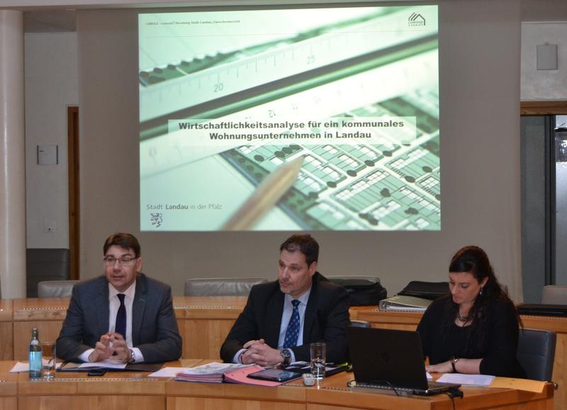 Um die Gr&uuml;ndung einer Wohnungsbaugesellschaft mit h&auml;lftiger st&auml;dtischer Beteiligung realisieren zu k&ouml;nnen, hat die Stadt eine externe Wirtschaftlichkeitsanalyse beauftragt. Deren Ergebnis liegt nun vor und wurde im Werksausschuss des Geb&auml;udemanagements er