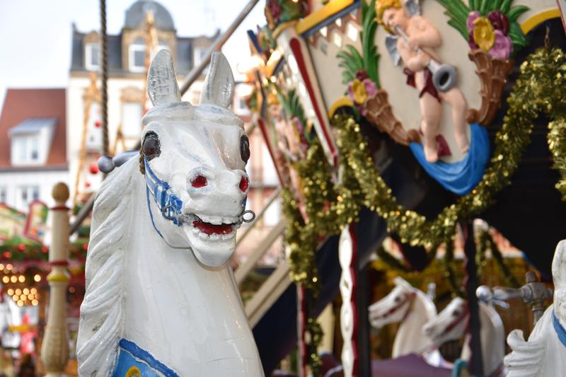 Darf - und soll - auch in diesem Jahr nicht fehlen: Das Nostalgie-Karussell auf dem Thomas-Nast-Nikolausmarkt. 