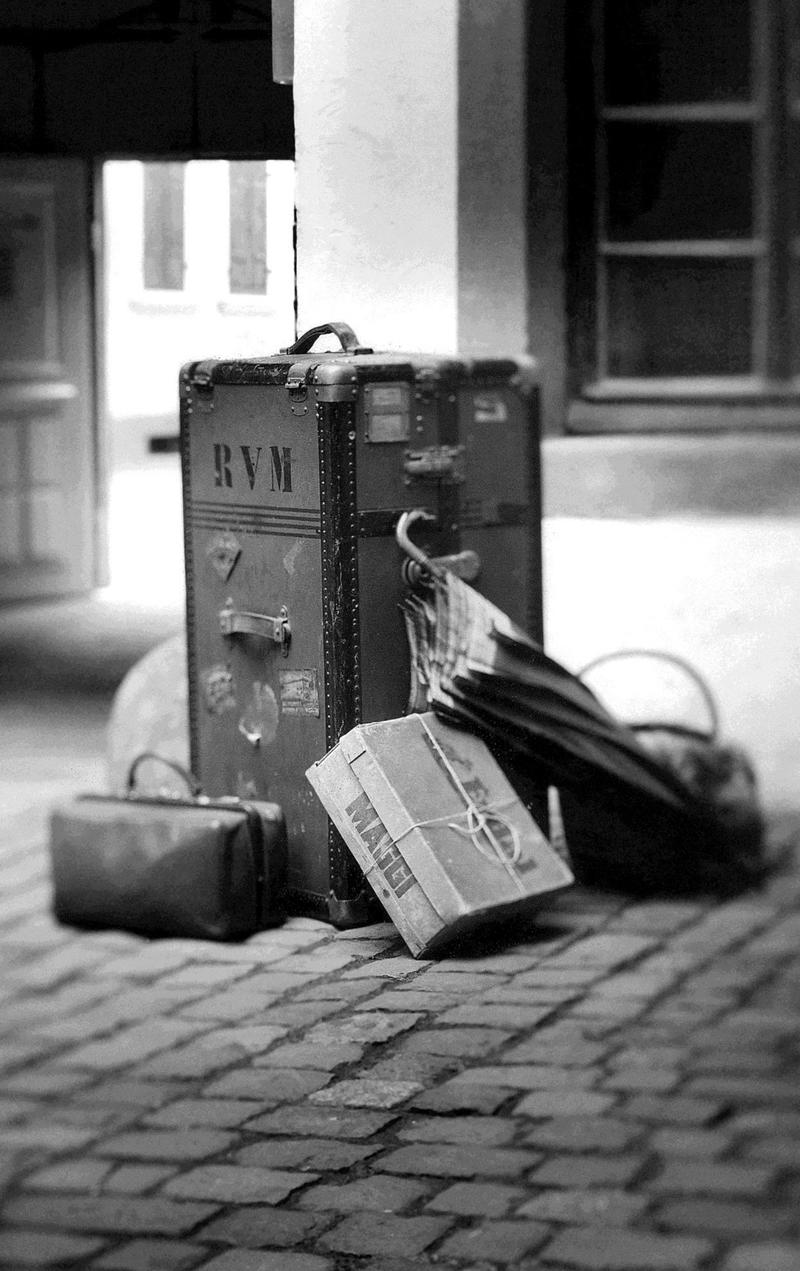 Nur das Notwendigste durften die Landauer J&uuml;dinnen und Juden am Morgen des 22. Oktobers 1940 zusammenpacken. Wertsachen und Ersparnisse mussten sie zur&uuml;cklassen.