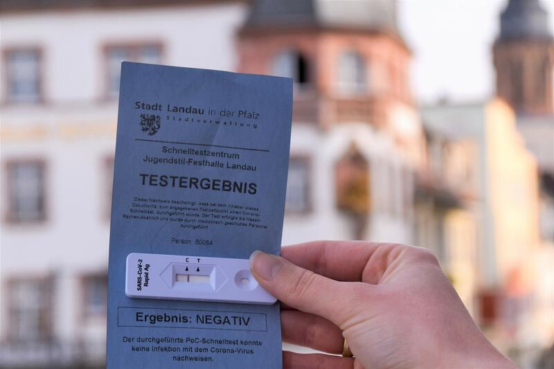 Fl&auml;chendeckendes und niedrigschwelliges Testen ist f&uuml;r Landaus OB Hirsch der Schl&uuml;ssel f&uuml;r weitere &Ouml;ffnungsschritte.