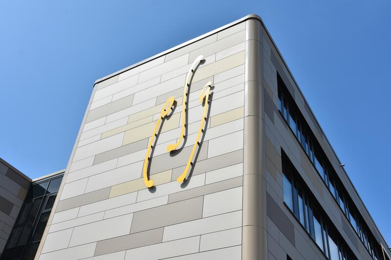 Im Rahmen von KI 3.0, Kapitel 1, wurden in Landau rund 4,6 Millionen Euro in energetische Sanierungen an Schulen investiert – unter anderem am Eduard-Spranger-Gymnasium. 