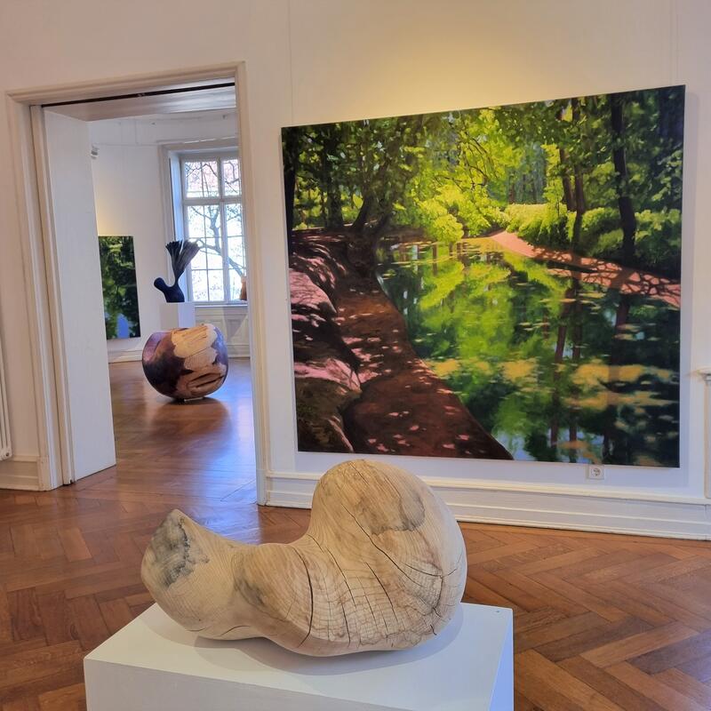 In der St&auml;dtischen Galerie Villa Streccius ist aktuell die Ausstellung &raquo;Zeitlose Sch&ouml;nheit&laquo; zu sehen. 